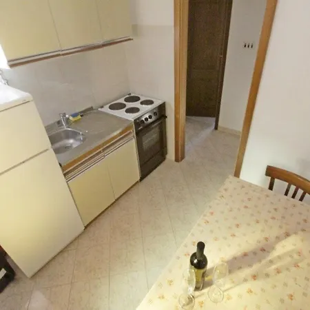 Apartment Leo With Pool Umag